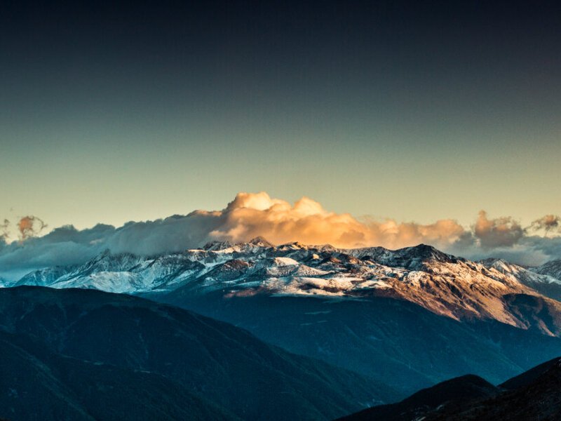 Solo Travel and Personal Safety: Practical Habits Worth Building Before Any Trip